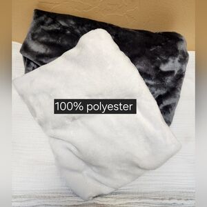 Plush White & Charcoal Crib Sheets